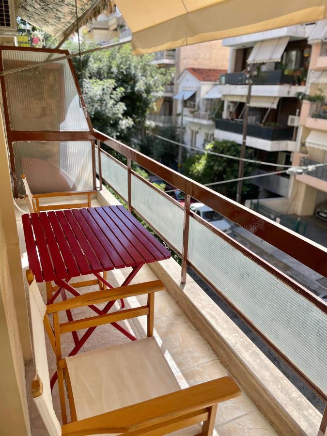 Vivian Modern Apartment Атина Екстериор снимка